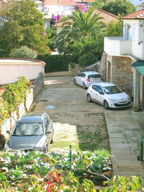 Apartments Skrivaneli Jelsa  Esterno foto